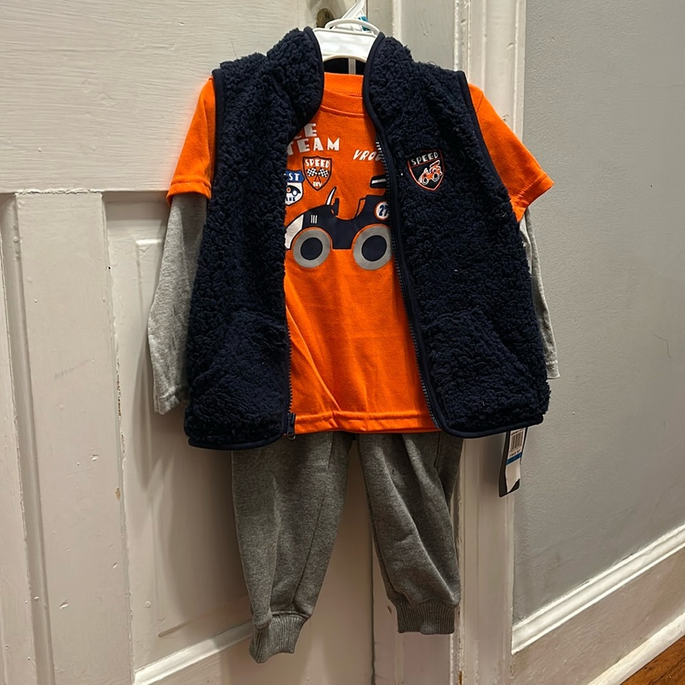 3 piece set size 24 months sweatpants/long sleeve t-shirt/vest, race car theme